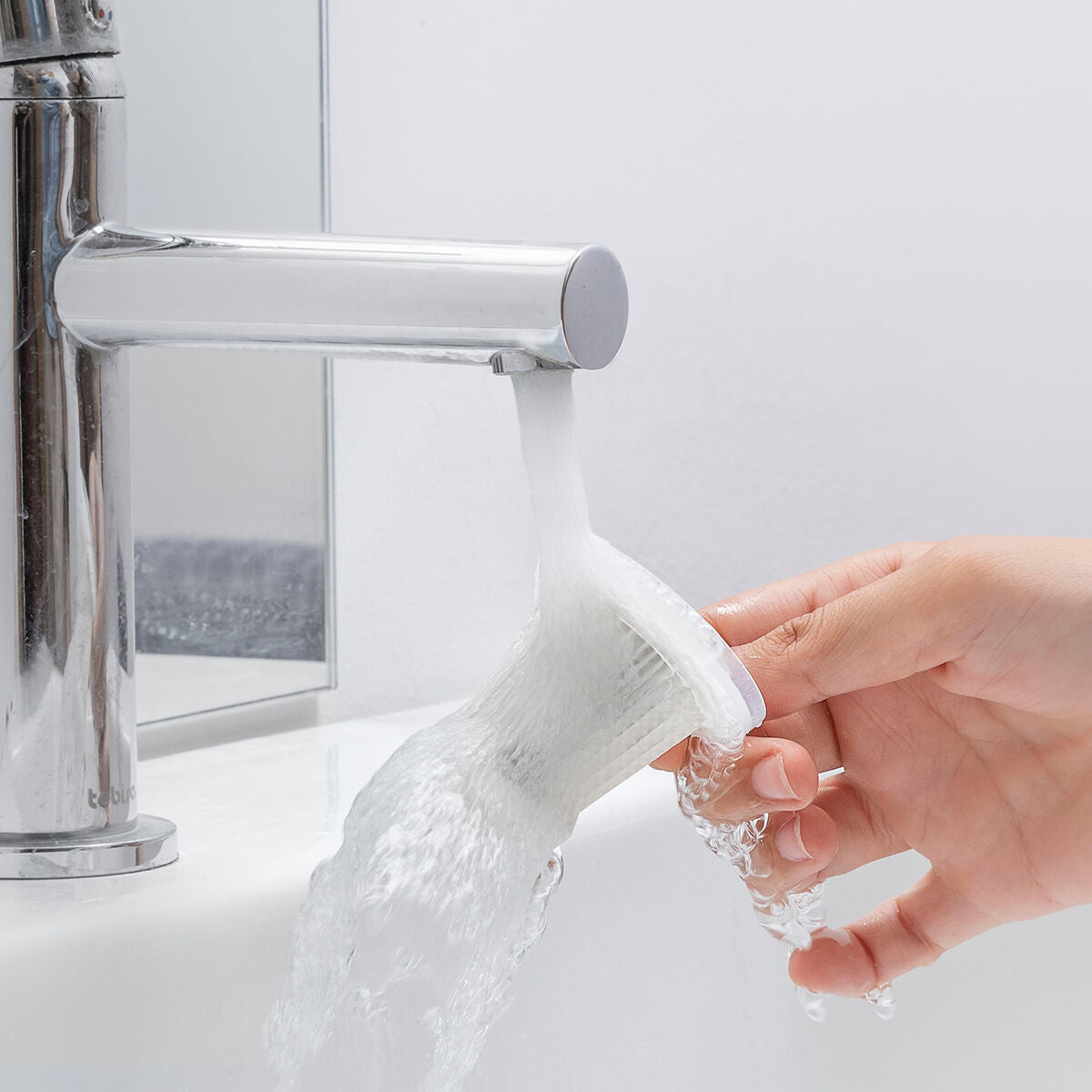 V13H58033289561F315AD6116BDE6AEE11A3R5270645P8